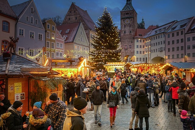 Weihnachtsmärkte müssen durch Behörde vor Terrorattacken bewahrt werden